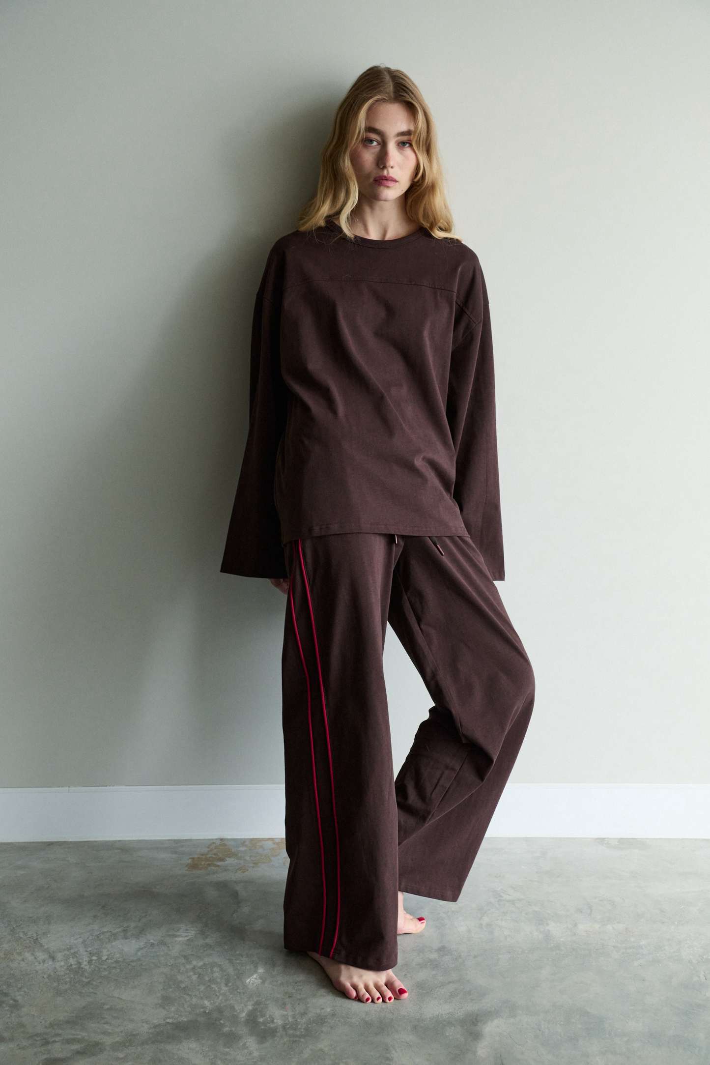 chocolate track pant with red pipping