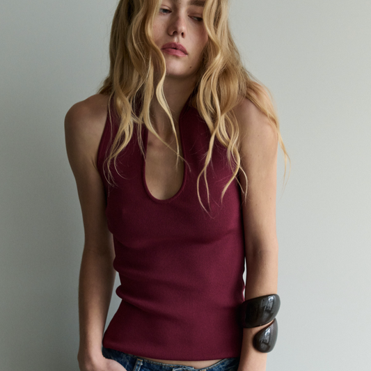 ladies knitted singlet, berry